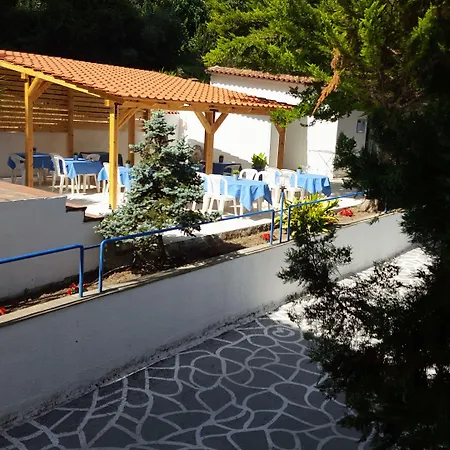 Aparthotel Roditsa Patritsia Polychrono