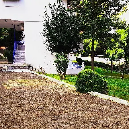Lejlighedshotel Roditsa Patritsia Polychrono