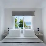 Apartahotel Roditsa Patritsia