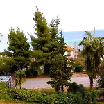 Apartahotel Roditsa Patritsia 3*