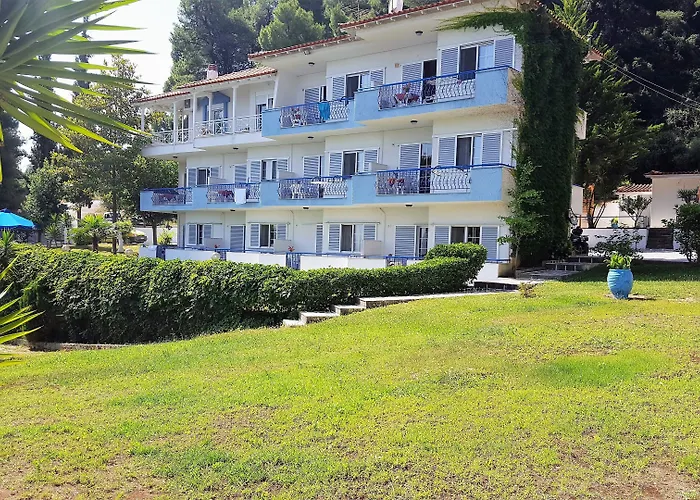 Roditsa Patritsia 3* Polychrono