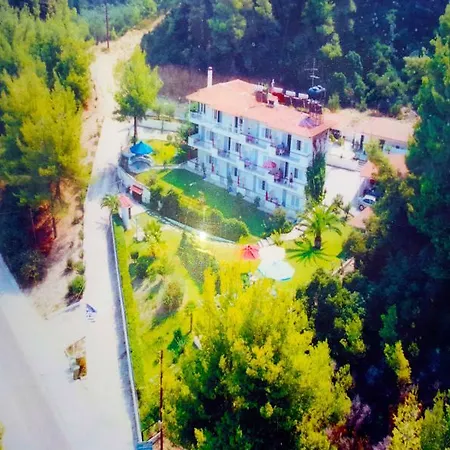 Roditsa Patritsia 3*