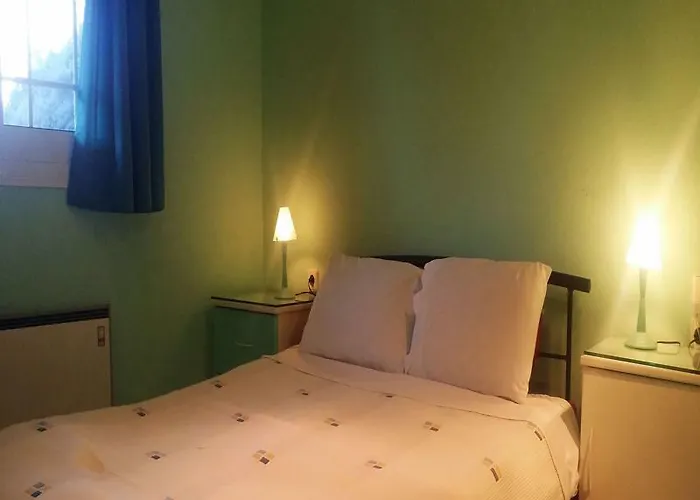 Roditsa Patritsia Apart Otel